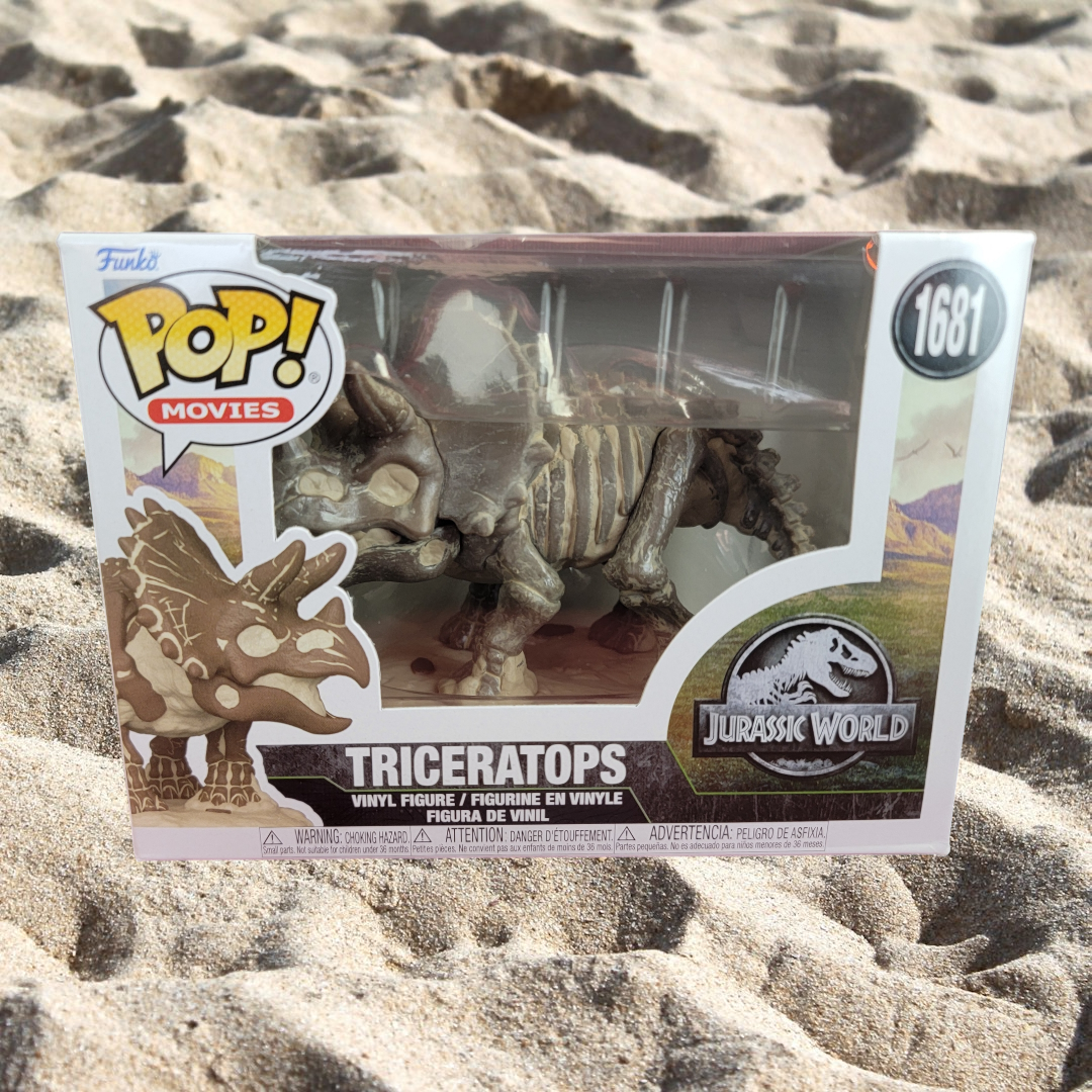 Triceratops funko # 1681 (nib) With pop protector