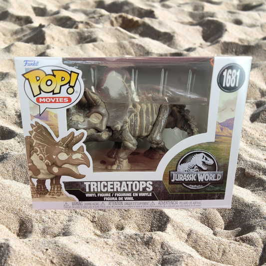 Triceratops funko # 1681 (nib) With pop protector