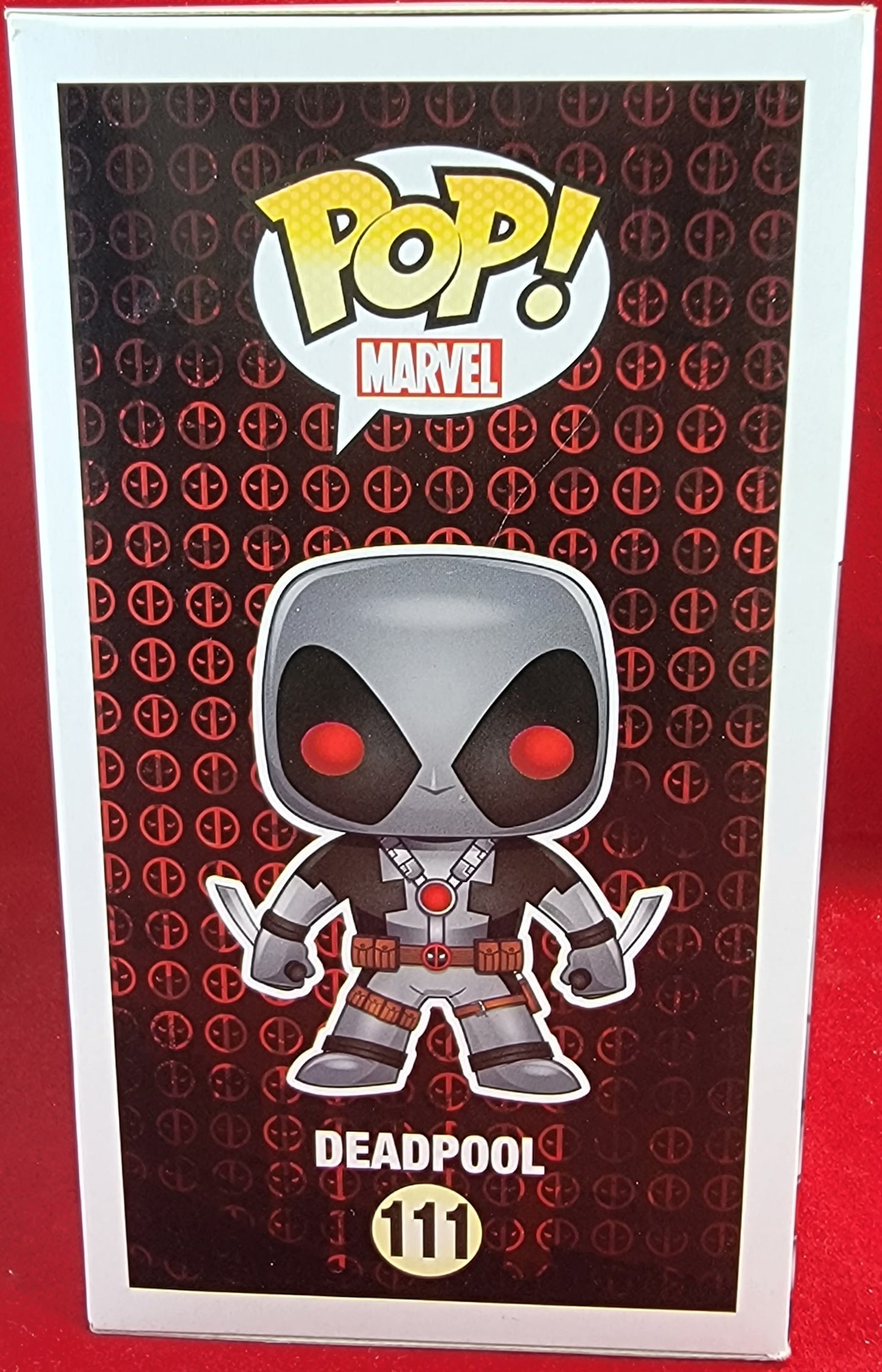 deadpool gamestop exclusive funko 111 (nib)