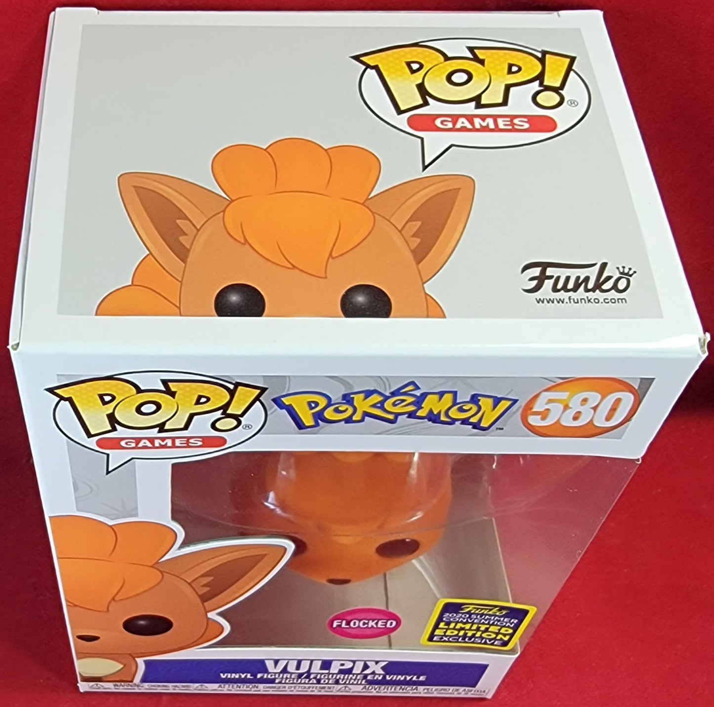 Flocked vulpix funko # 580 (nib)