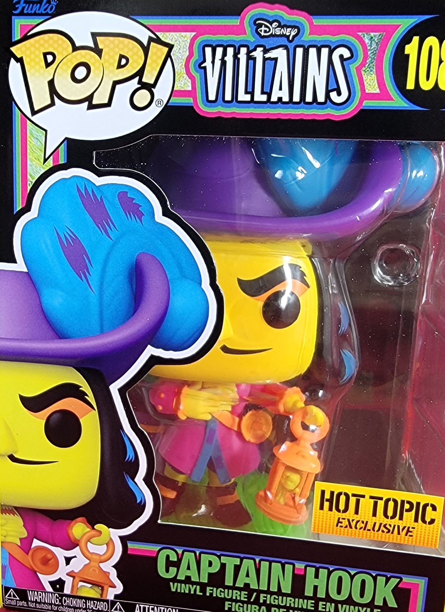 Captain hook hot topic exclusive funko # 1081 (nib)