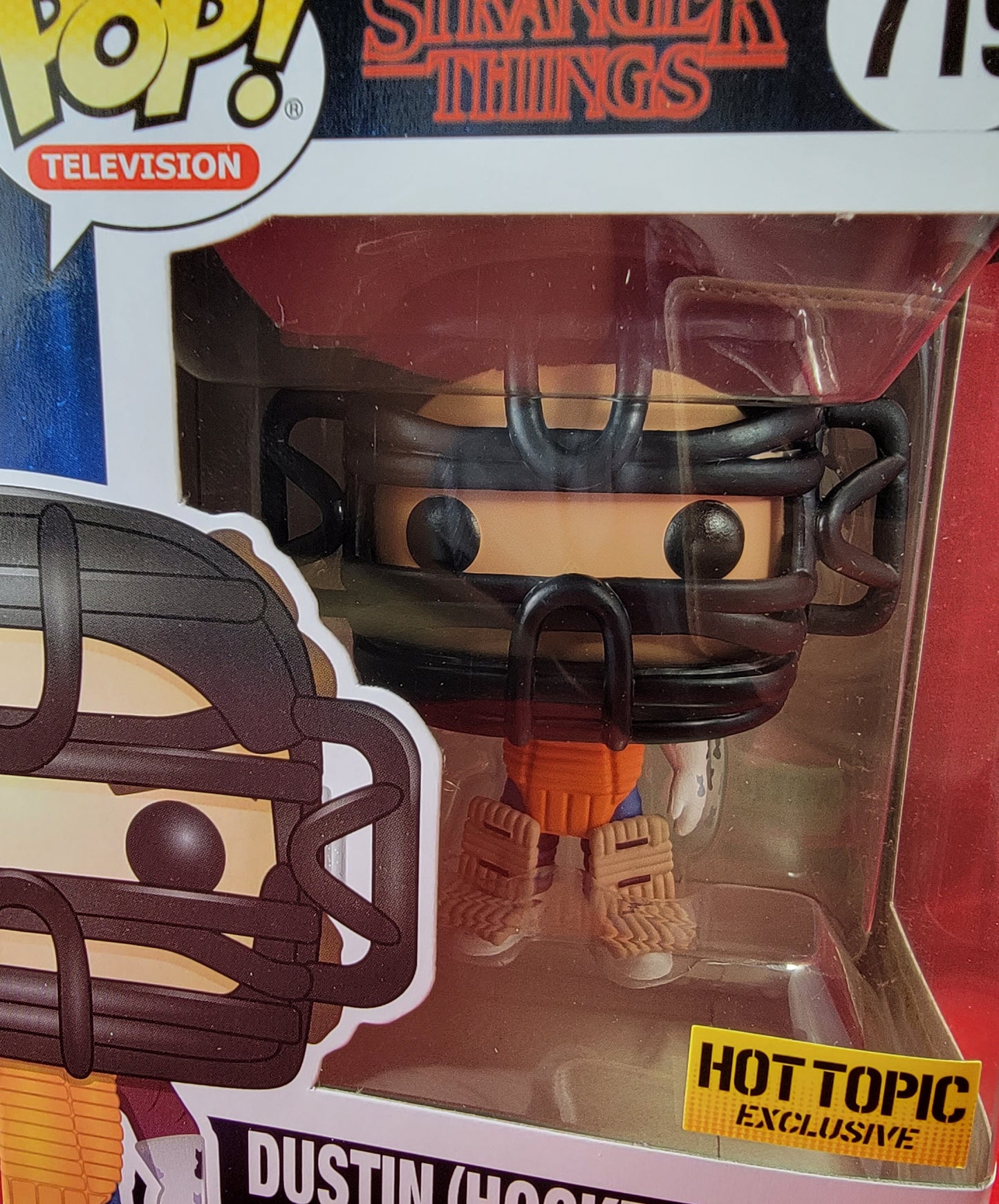 Dustin (hockey gear) hot topic exclusive funko # 719 (nib)