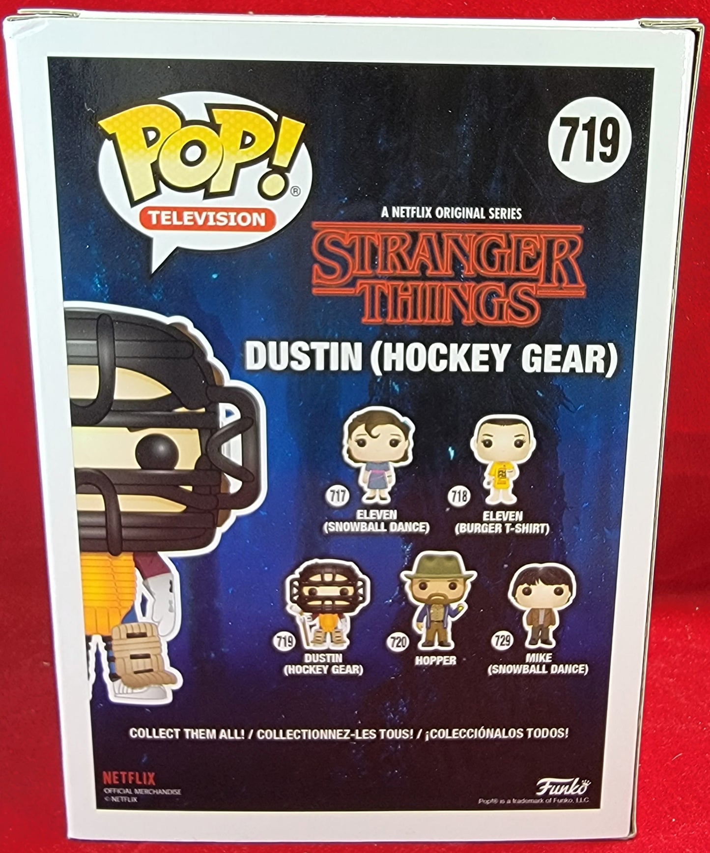 Dustin (hockey gear) hot topic exclusive funko # 719 (nib)