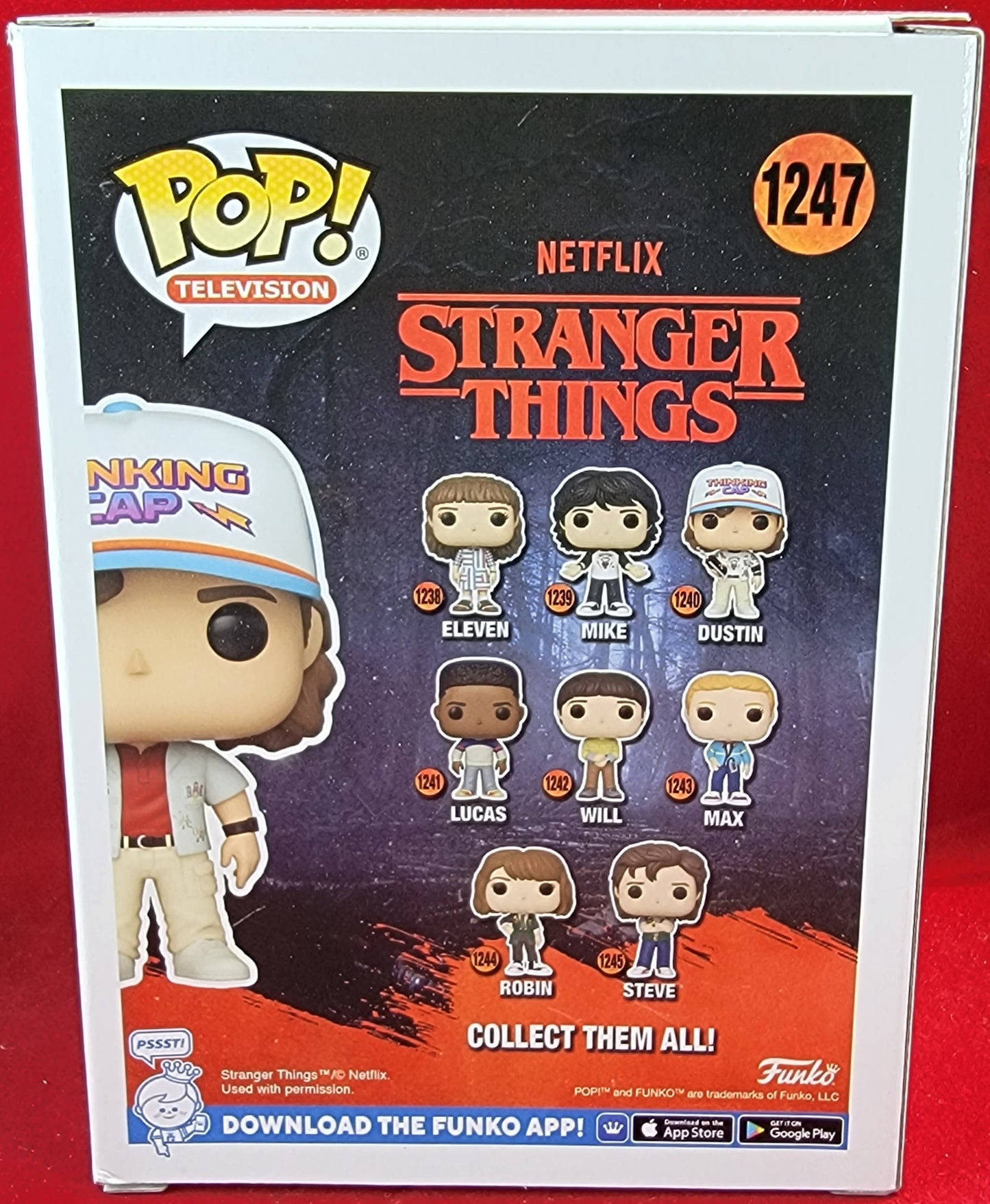 Dustin hot topic exclusive funko # 1247 (nib)