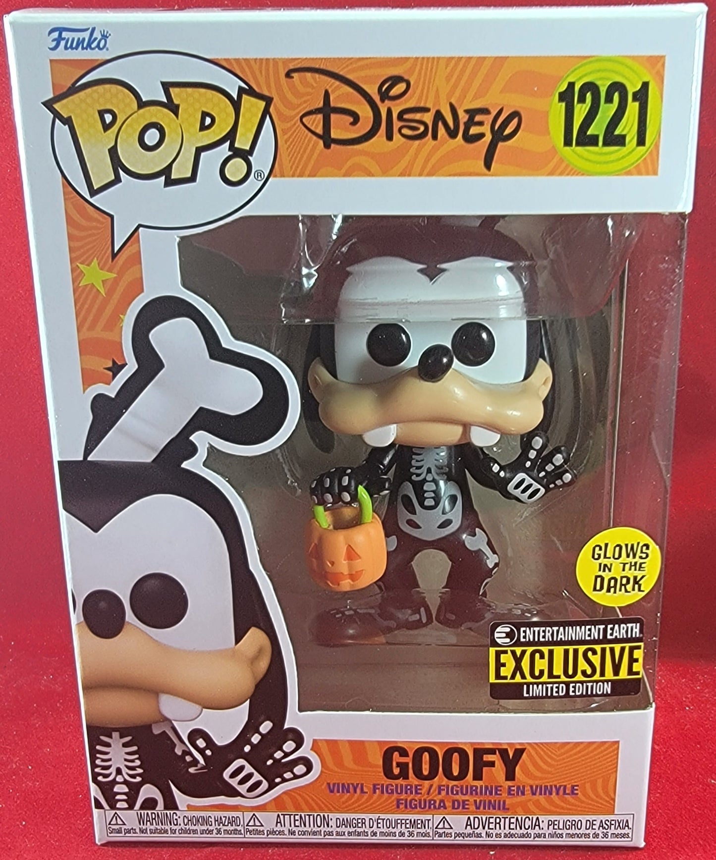 Goofy entertainment earth exclusive funko # 1221 (nib)
brand new Glow-in-the-dark goofy funko pop. pop has goofy in skeleton costume with jack-o-lantern in hand. pop has lite scratches on the plastic and will be shipped in a compatible pop protector.