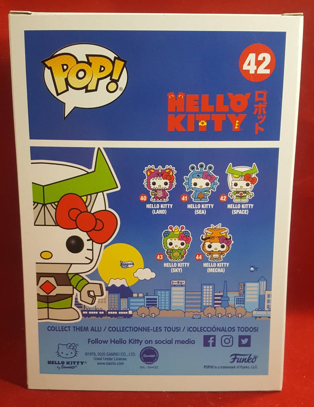 Hello Kitty Glow in the dark target exclusive 42 (nib)