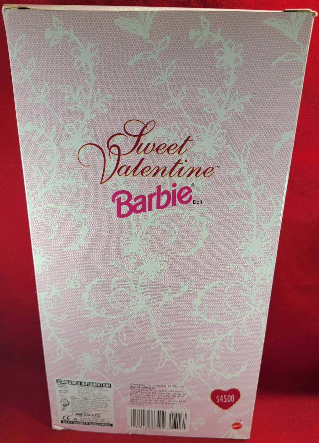 Sweet valentine barbie 1995 (nib)