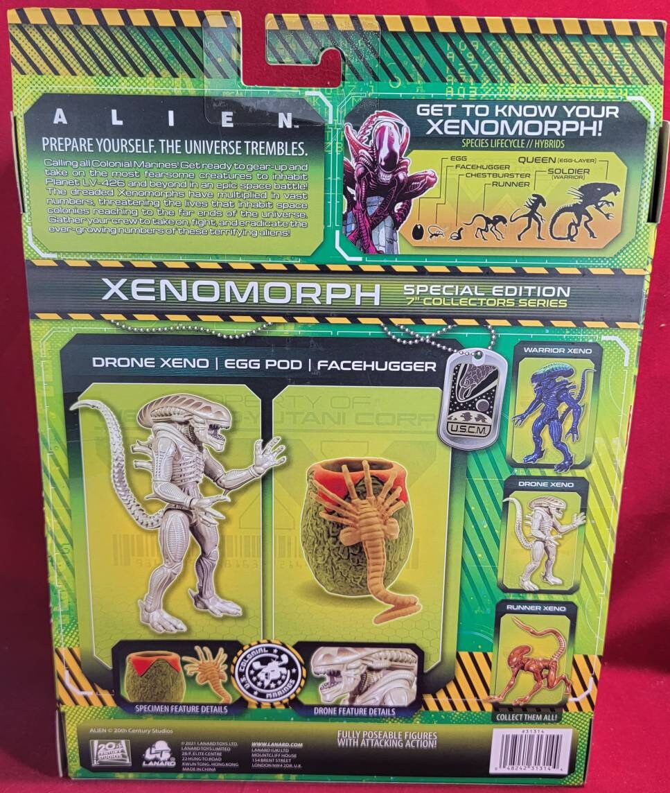 Xenomorph alien figure (nib)