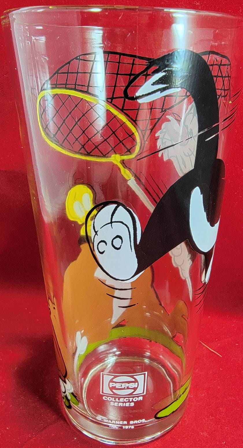 Pepsi glass with Sylvester and tweety bird glass (1976)