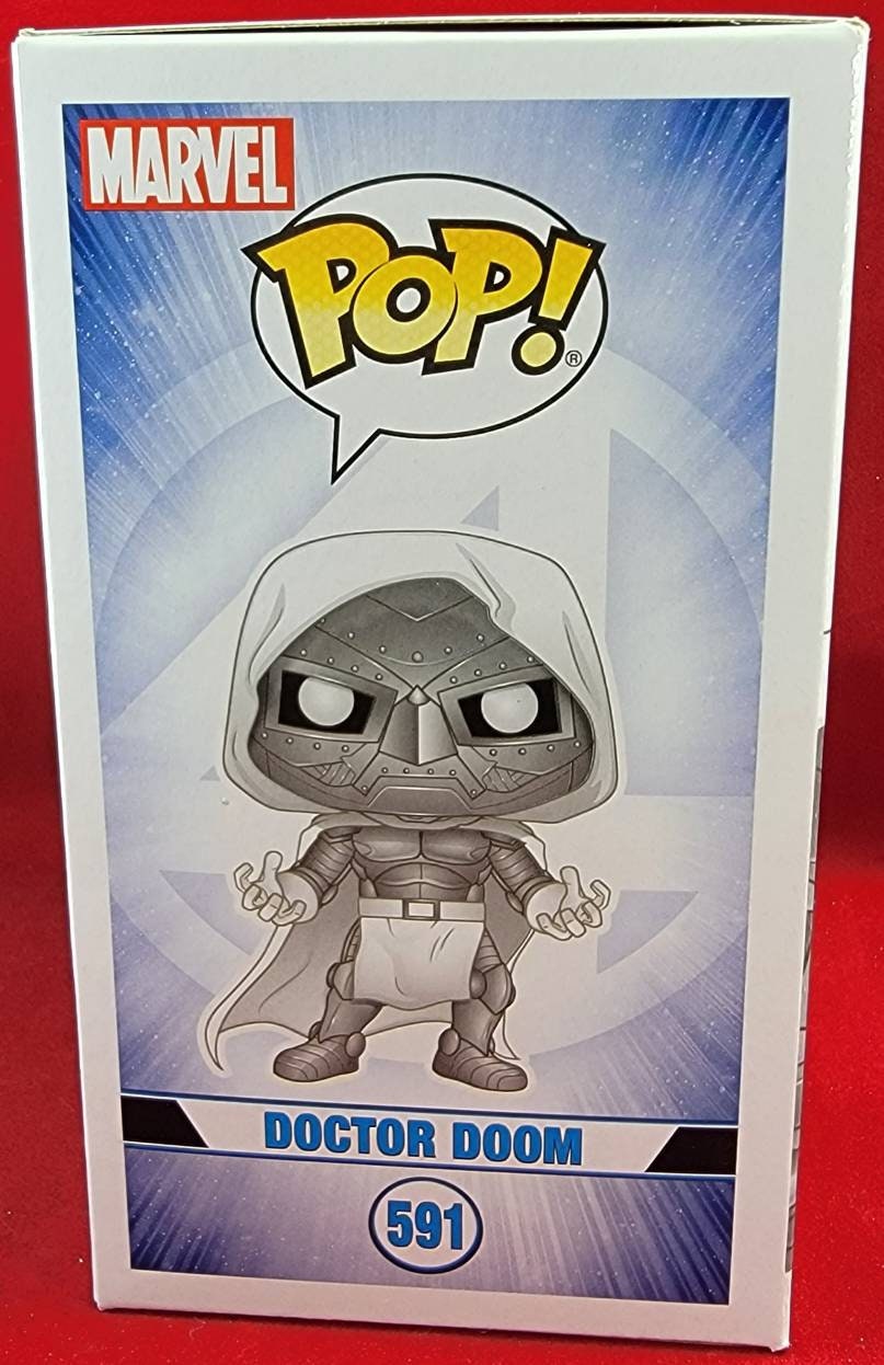 doctor doom 2020 spring convention funko # 591 (nib)